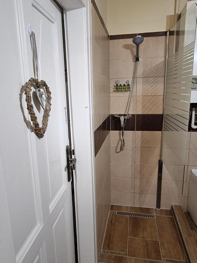 Buda Center Apartment Budapest Kültér fotó