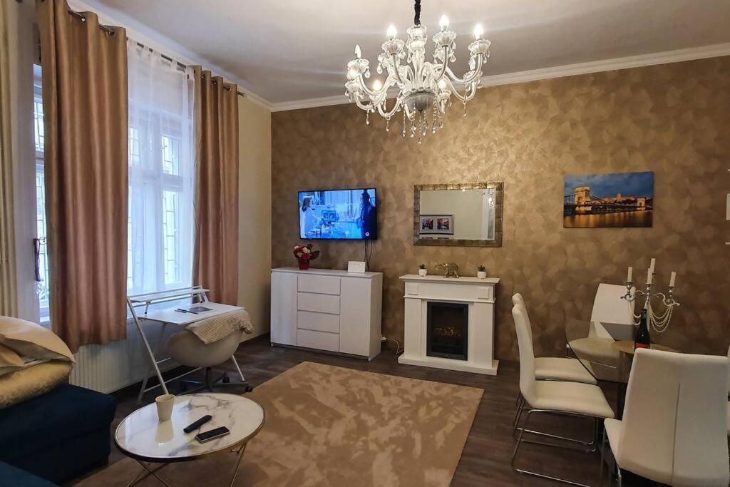 Buda Center Apartment Budapest Kültér fotó